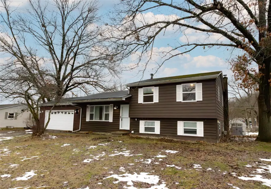 57383 Kingdon, Mattawan, MI 49071 - #2