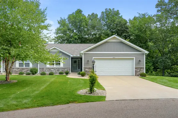 2214 Hunters Pond, Kalamazoo, MI 49048