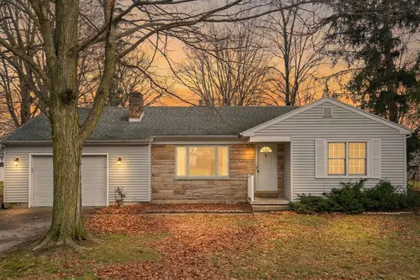 107 S Center, Eaton Rapids, MI 48827