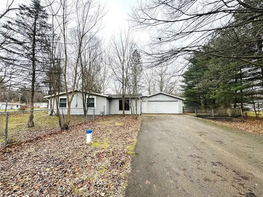 1404 Mould, Niles, MI 49120 - #3