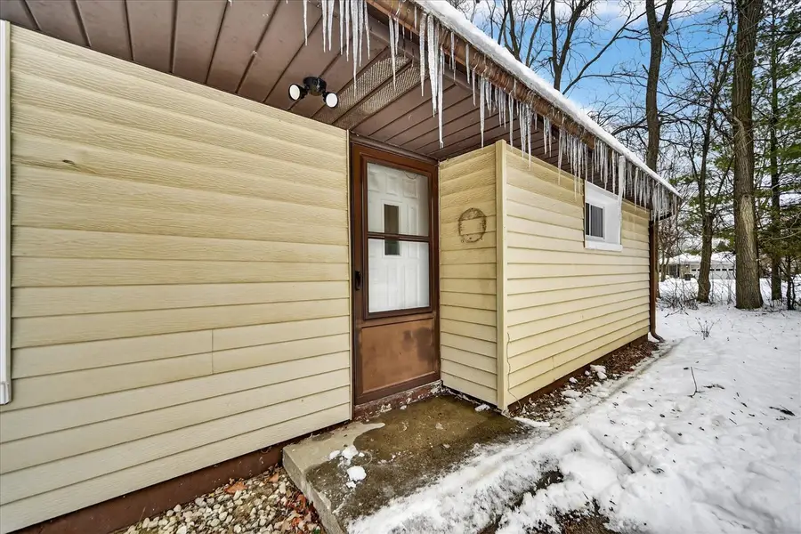 2370 Raby, East Lansing, MI 48823 - #3