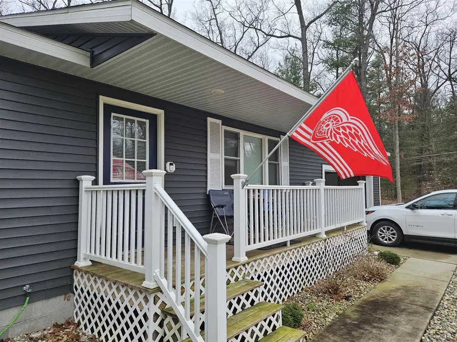 687 W Cherry, Twin Lake, MI 49457 - #2