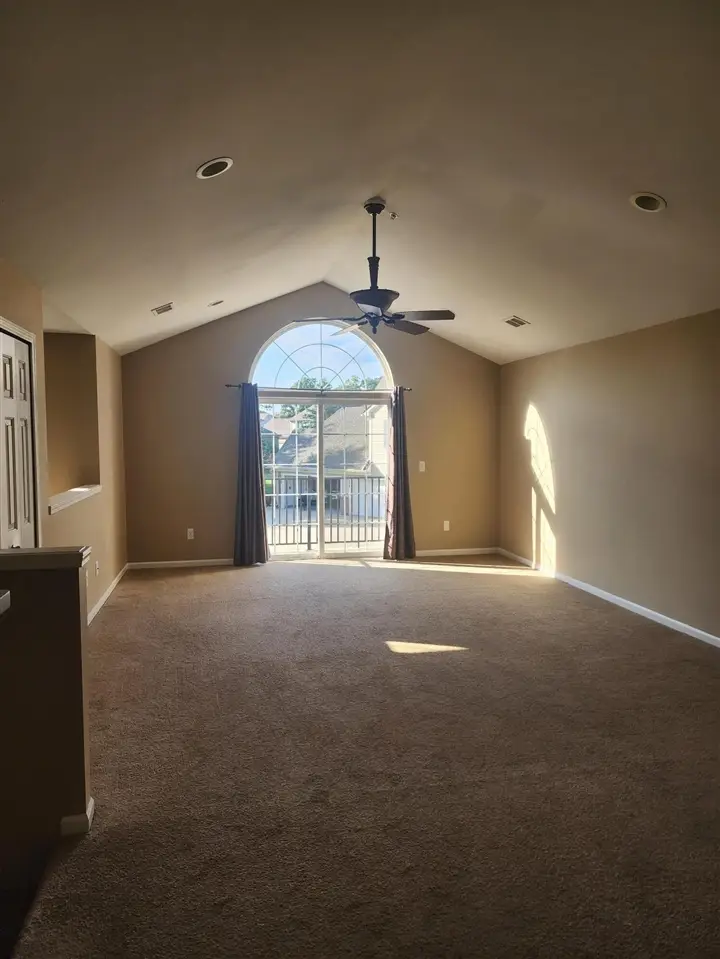 55439 Ambassador, Shelby Township, MI 48316 - Image #2