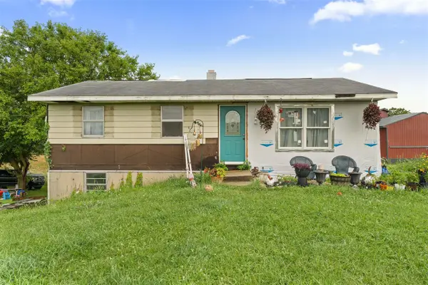 68090 Calvin Center, Cassopolis, MI 49031