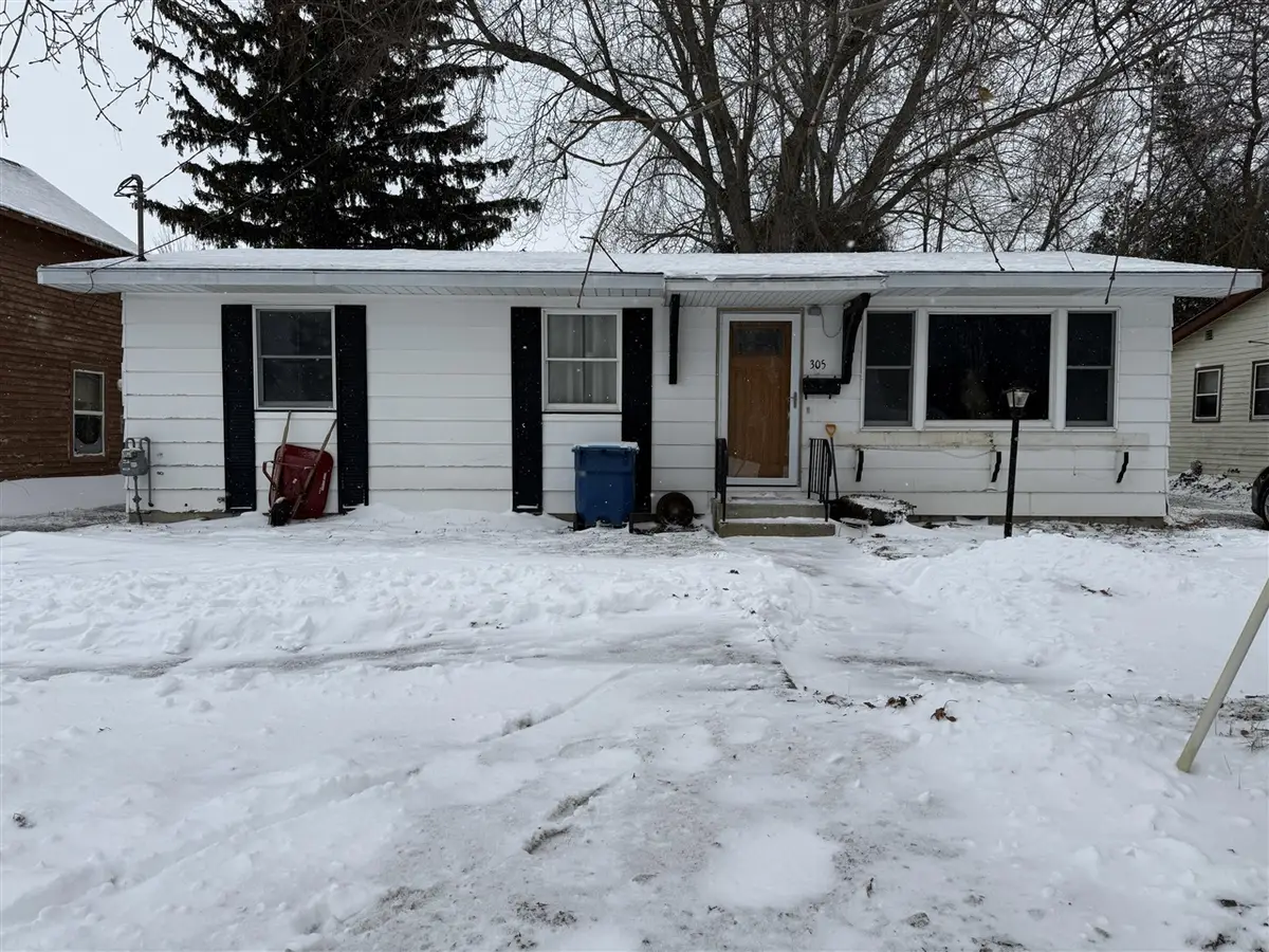 305 S Main, Scottville, MI 49454 - #1