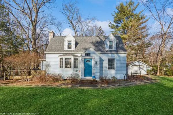 7541 Harbert, Sawyer, MI 49125