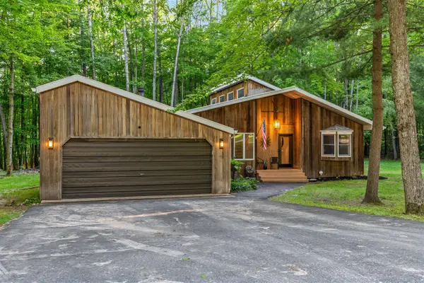 8247 Tanglewood, Stanwood, MI 49346