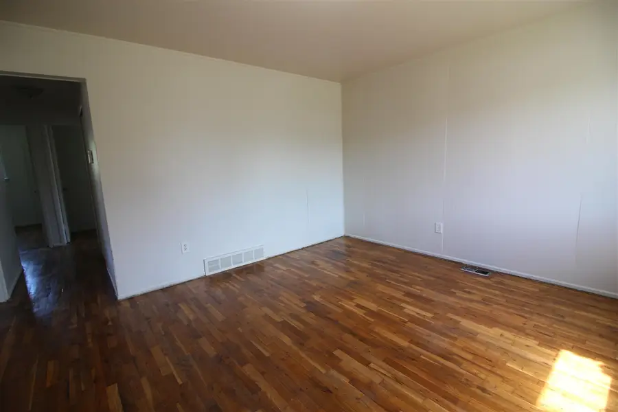 34740 Beaconsfield, Clinton Township, MI 48035 - #2