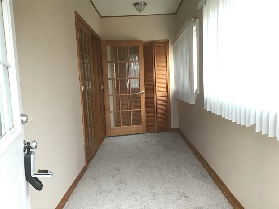 3152 9th, Wyandotte, MI 48192 - #3