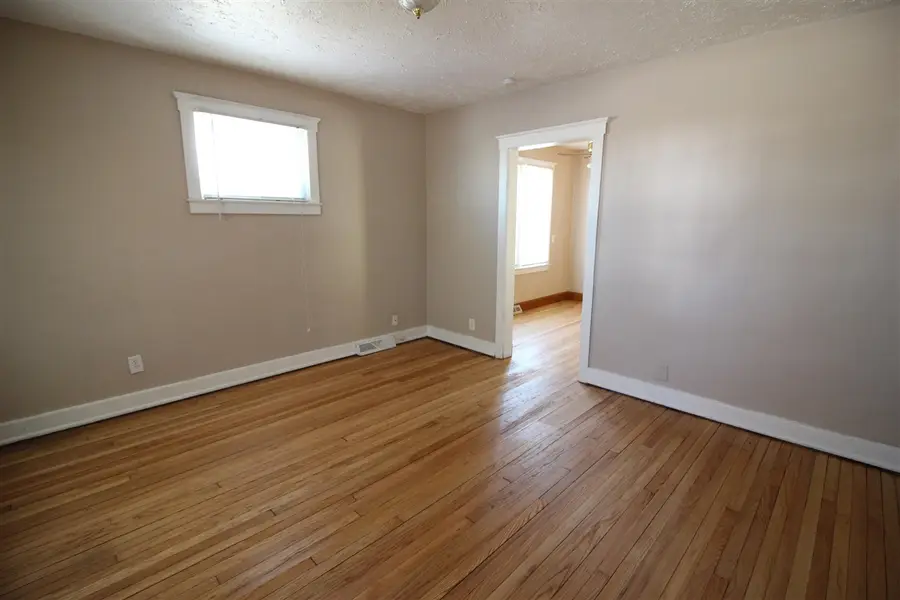 20510 Broadacres, Clinton Township, MI 48035 - #3