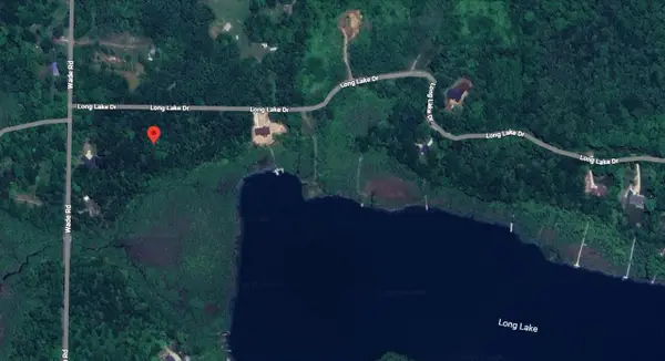 17673 Long Lake, Cassopolis, MI 49031