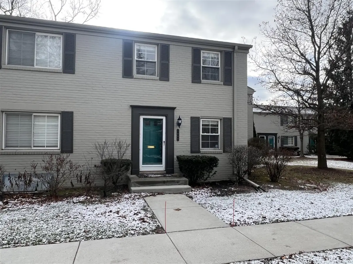 1684 Graefield #60, Birmingham, MI 48009 - #1