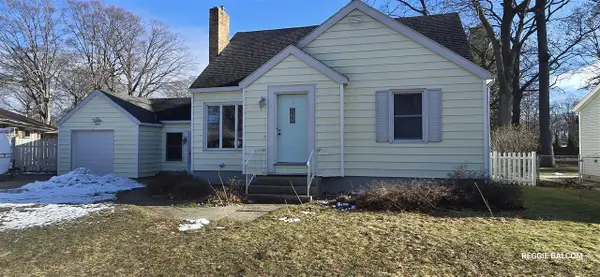 4018 Plymouth, Norton Shores, MI 49441