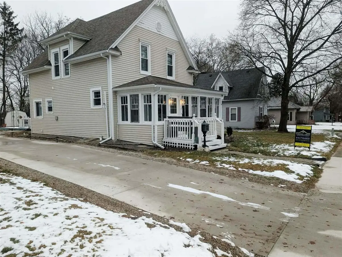 614 W Cass, Greenville, MI 48838 - Image #1