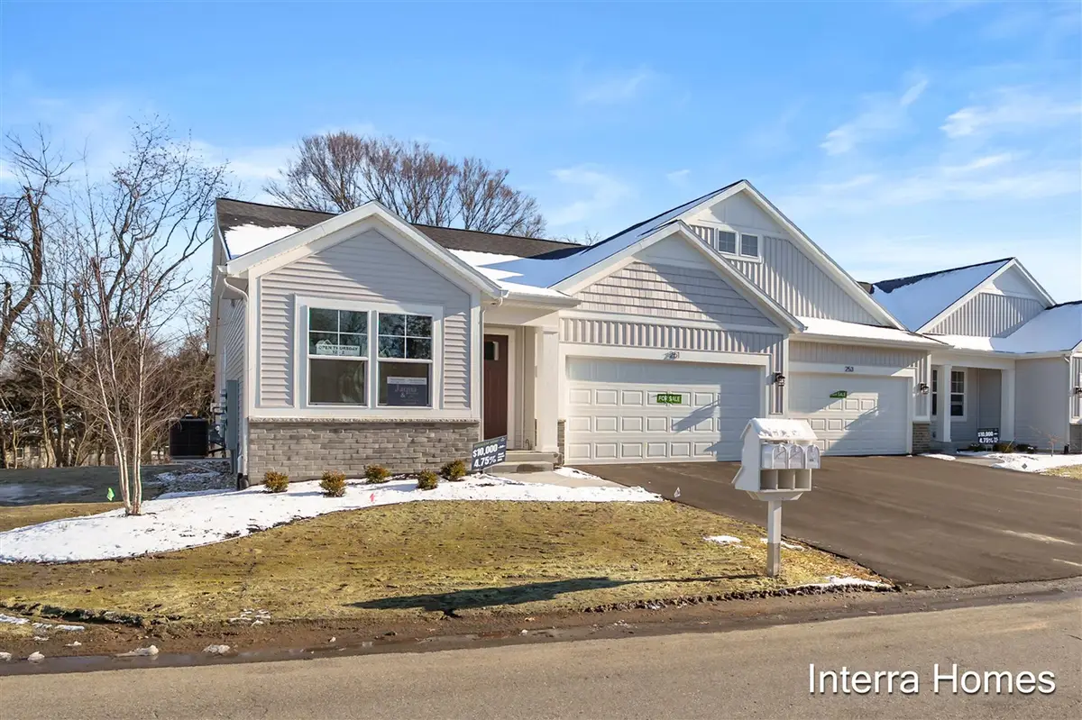 251 Hickory Valley, Kalamazoo, MI 49009 - #1