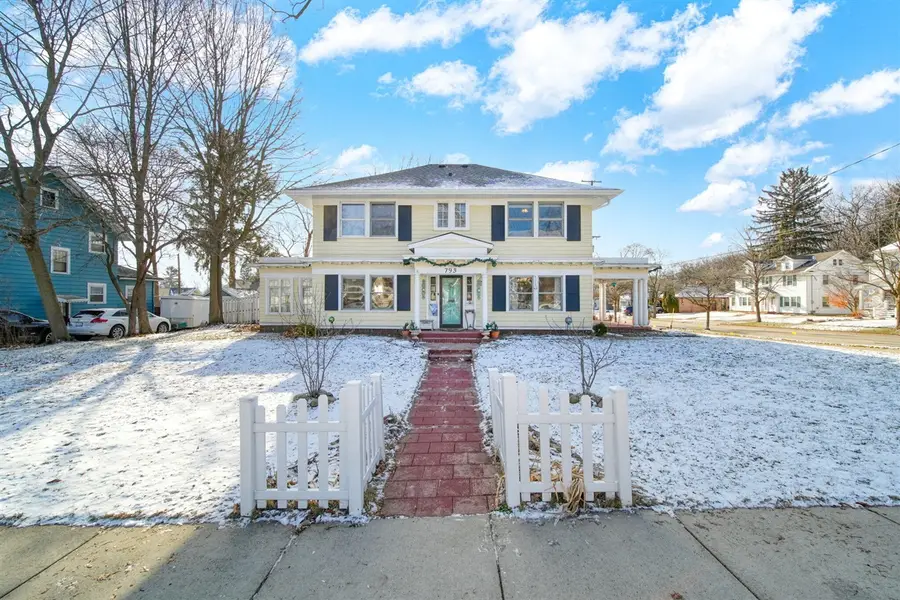 793 Oakridge, Jackson, MI 49203 - #3