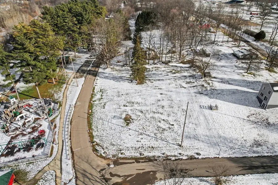 610 Montgomery, Marshall, MI 49068 - Image #3