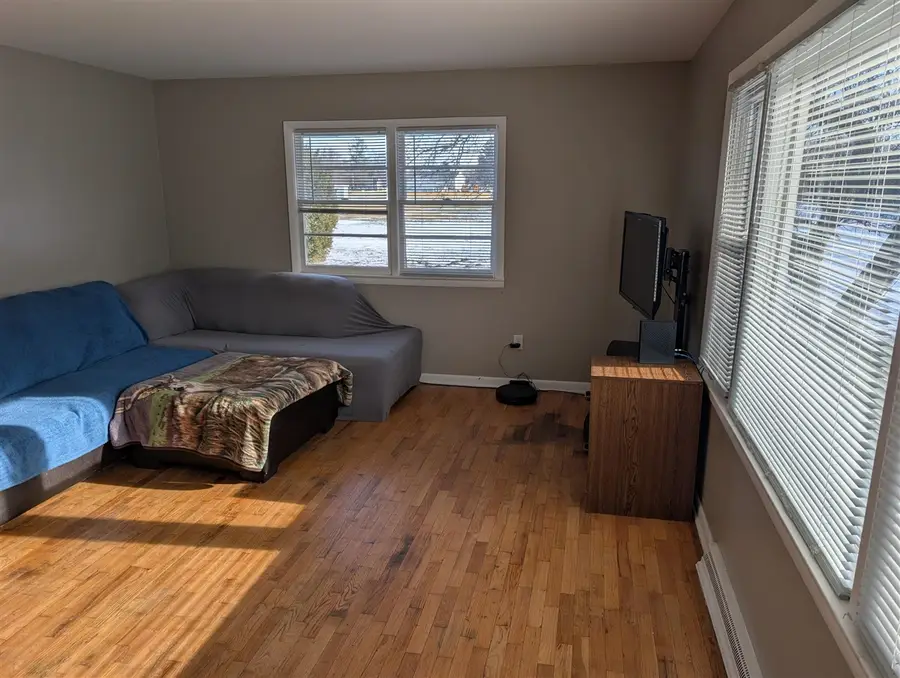 259 Joy, Howard City, MI 49329 - Image #2