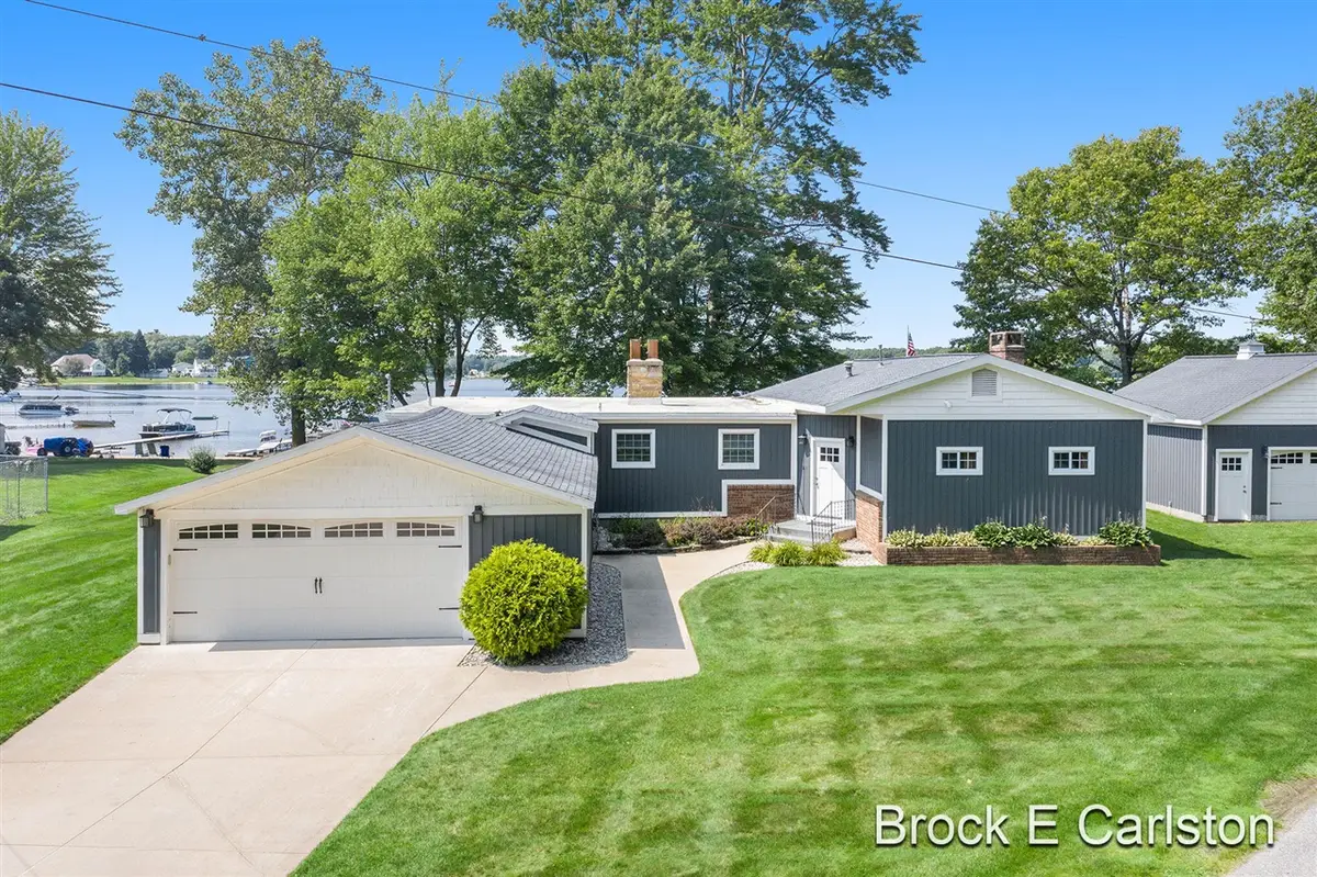 6075 West, Twin Lake, MI 49457 - #1