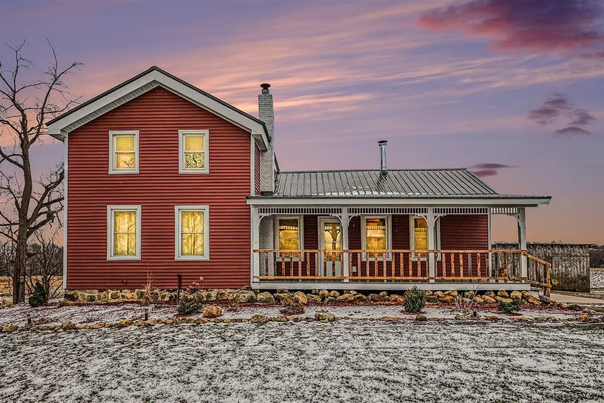 10531 Wood, North Adams, MI 49262 - #1