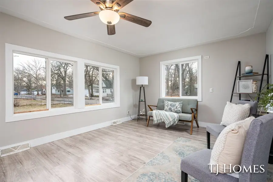 3220-3224 Jefferson, Muskegon, MI 49444 - Image #2