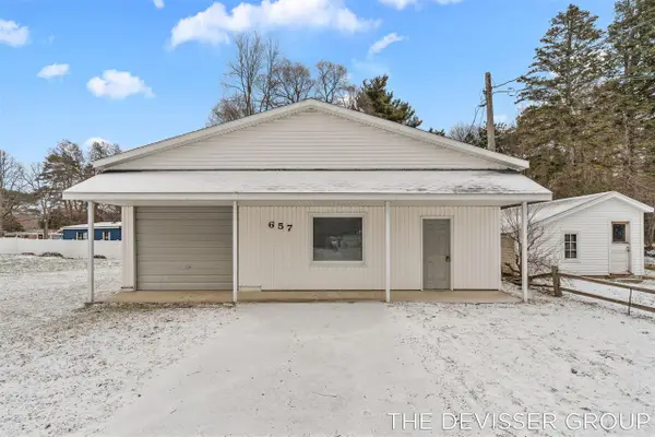 657 Butternut, Holland, MI 49424