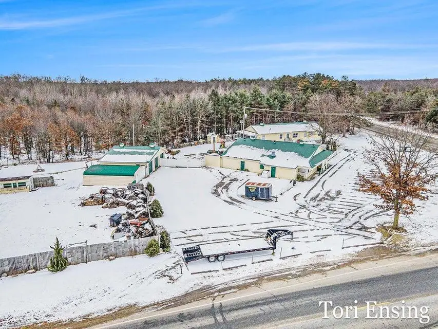 25/29 S Greenville, Greenville, MI 48838 - Image #3