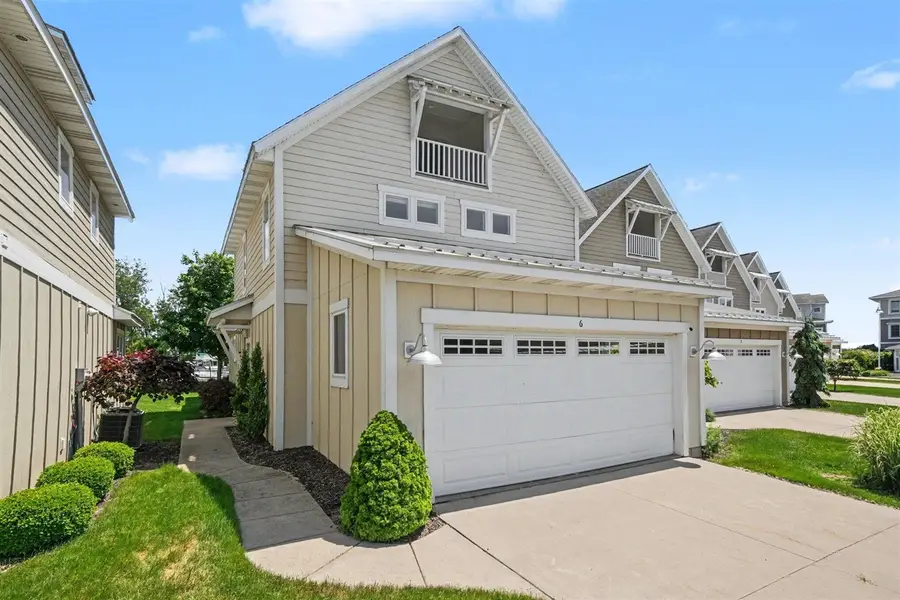 920 W Savidge #6, Spring Lake, MI 49456 - #2