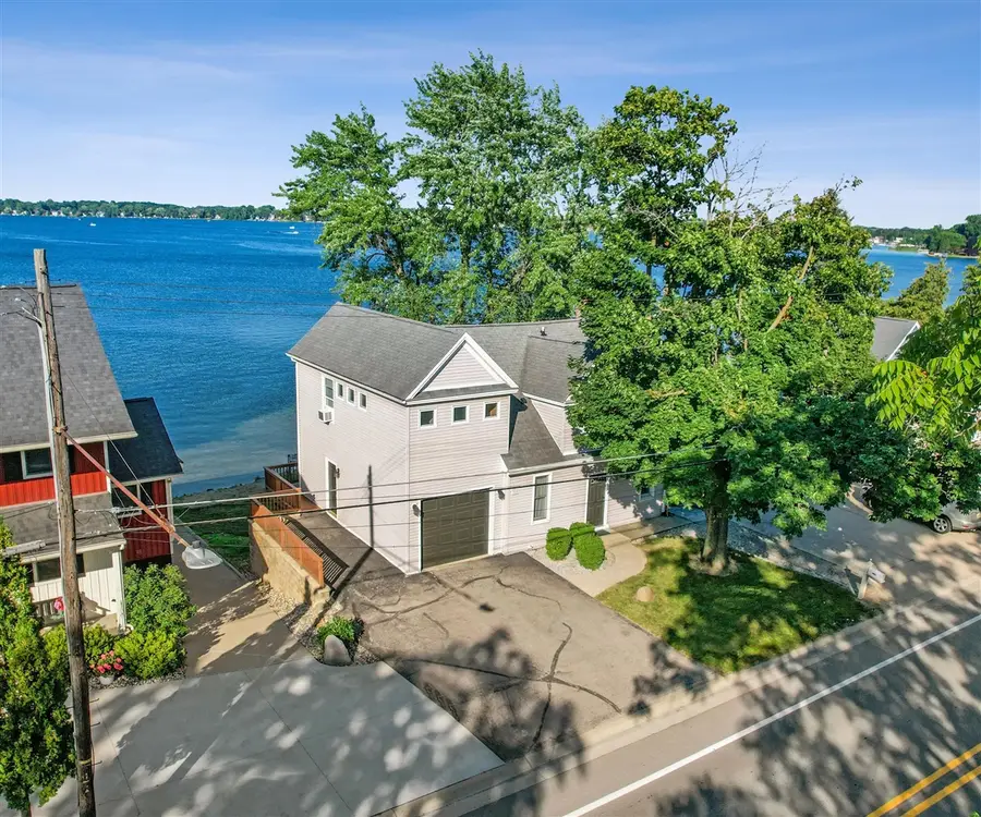 9638 Main, Whitmore Lake, MI 48189 - #2