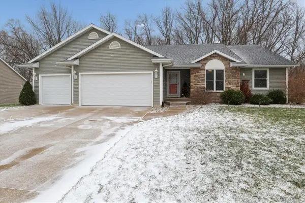 2402 Crest Haven, Berrien Springs, MI 49103