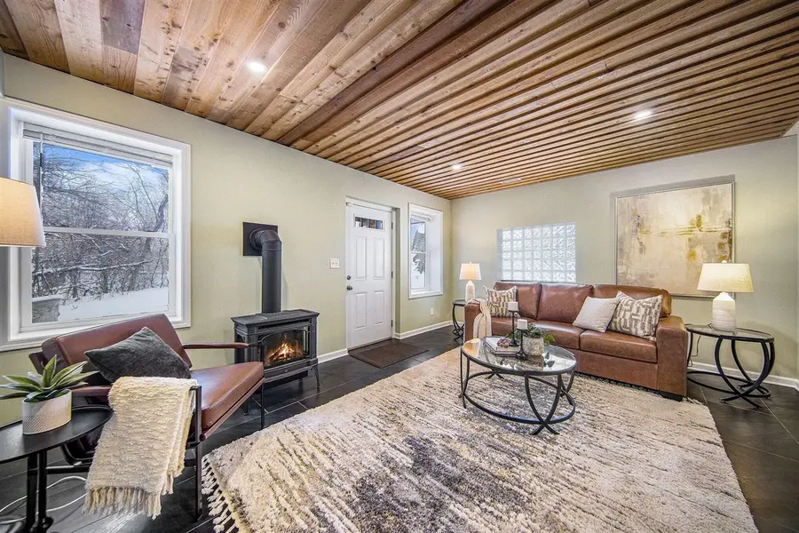 5990 Plymouth, Ann Arbor, MI 48105 - Image #3