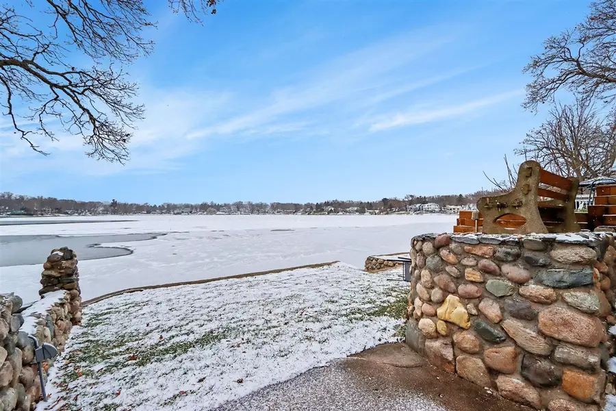 146 W Crooked Lake, Kalamazoo, MI 49009 - #3