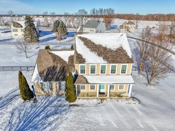 11246 Huckleberry #117, Grass Lake, MI 49240