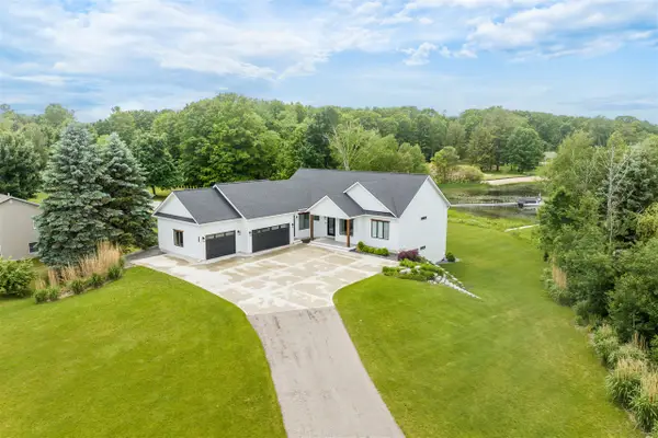 504 S East Silver Lake, Traverse City, MI 49685