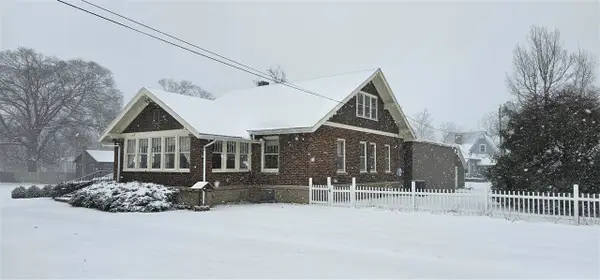 208 W Main, Gobles, MI 49055