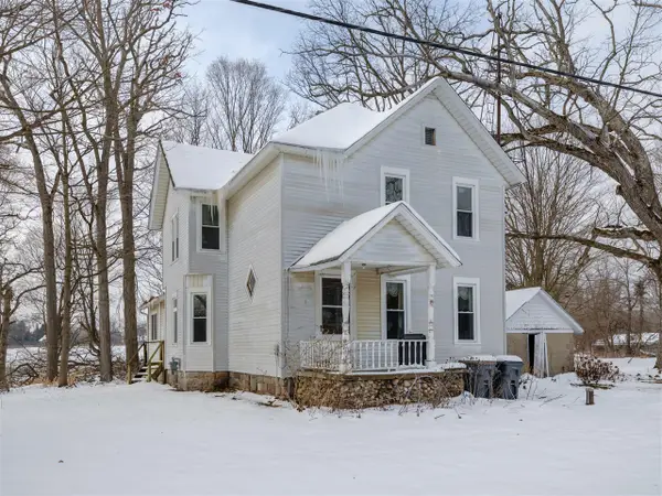 1921 N 9th, Kalamazoo, MI 49009