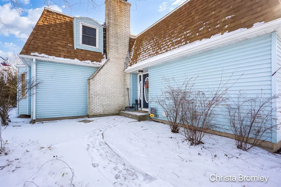 12740 Triple Oak, Lowell, MI 49331 - Image #2