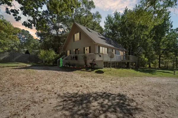 7272 Huff, Bellevue, MI 49021