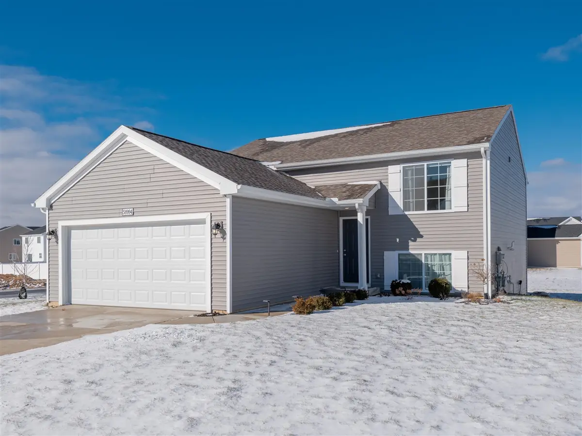 58994 Interlaken, Mattawan, MI 49071 - #1