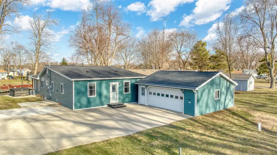 10902 Devils Lake, Addison, MI 49220 - #3