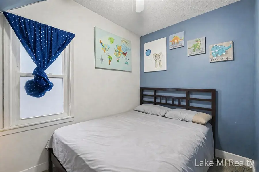 1053 3rd, Grand Rapids, MI 49504 - #3