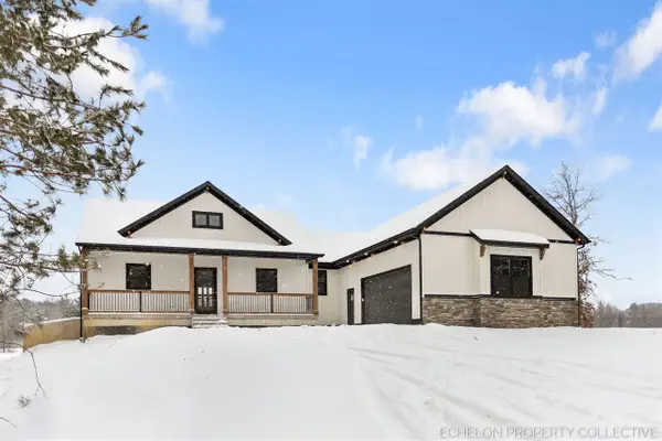 3317 E Sternberg, Fruitport, MI 49415