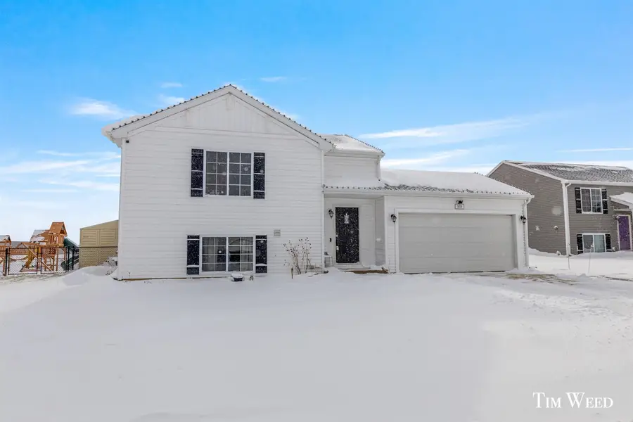 959 View Pointe, Middleville, MI 49333 - Image #2