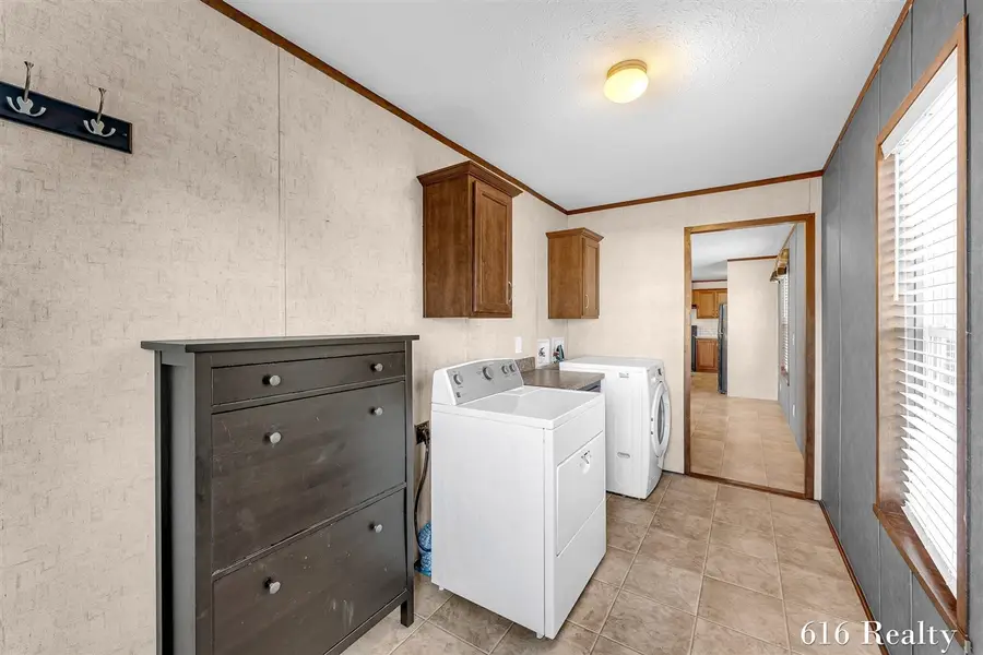 1412 Red Oak, Belmont, MI 49306 - Image #3