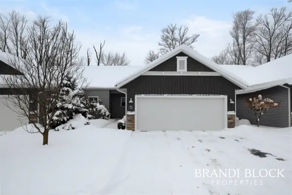 8019 Amber Crest, Byron Center, MI 49315