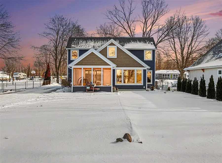 201 Wildwood Beach, Quincy, MI 49082 - #3