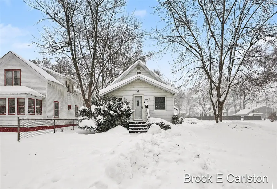 2614 Riordan, Muskegon, MI 49444 - #2