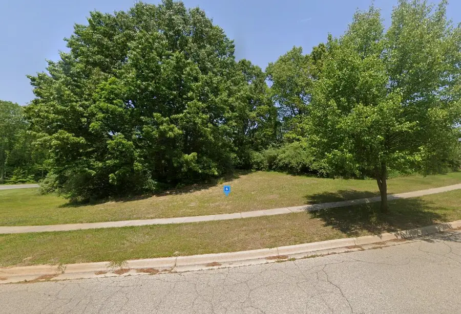 2810 Avalon Woods, Portage, MI 49024 - Image #2