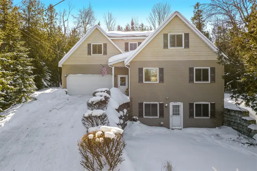 7500 Nine Mile Point, Charlevoix, MI 49720 - #2