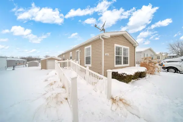 324 Grand River, Adrian, MI 49221